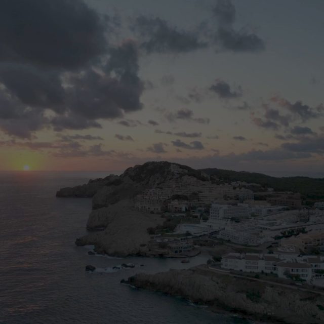 All the lovely ingredients needed to make your morning ✨magical✨
Do share your own routines in the comments!
#foryoupageシ #inspiration #motivation #morning #explore #mindfulness #goals #routine #morningmotivation #morningroutine